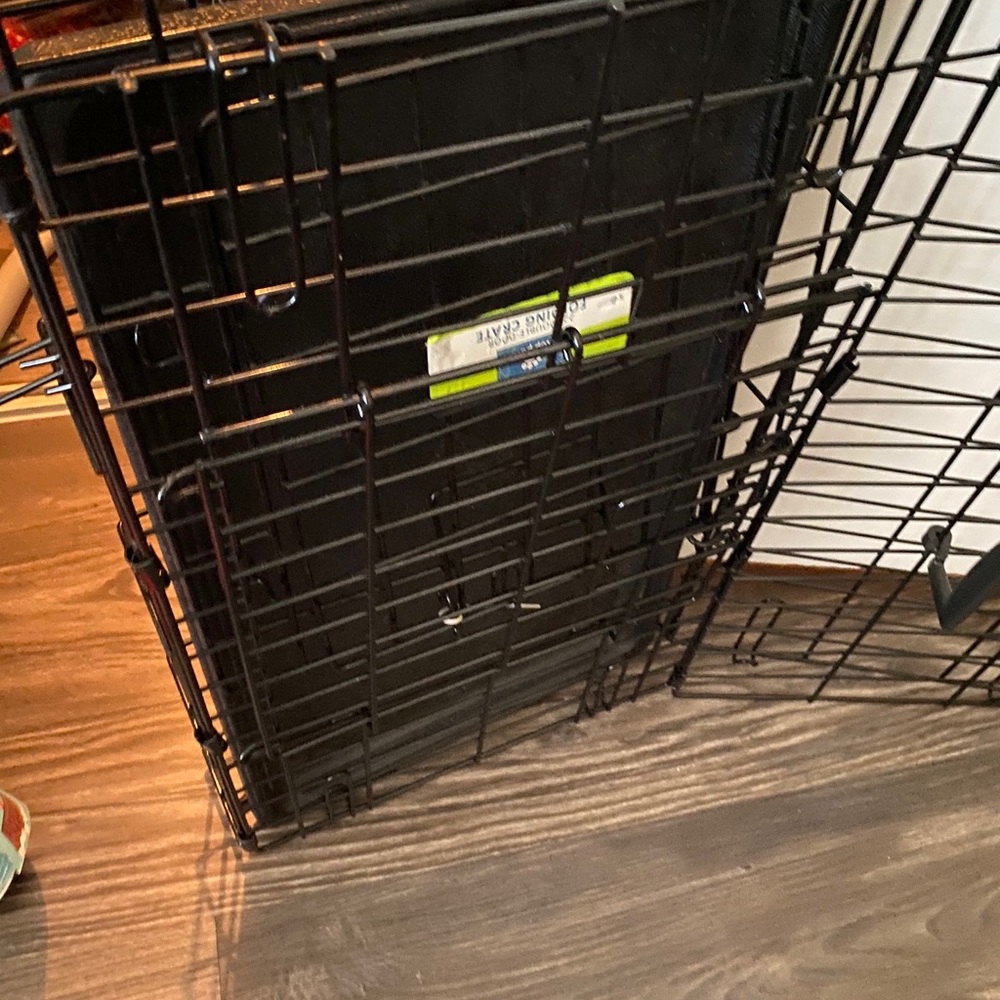 Dog crate